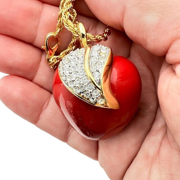 Vintage KJL Kenneth Jay Lane Womens Necklace Clear Rhinestone Red Lucite Apple - Picture 4 of 5